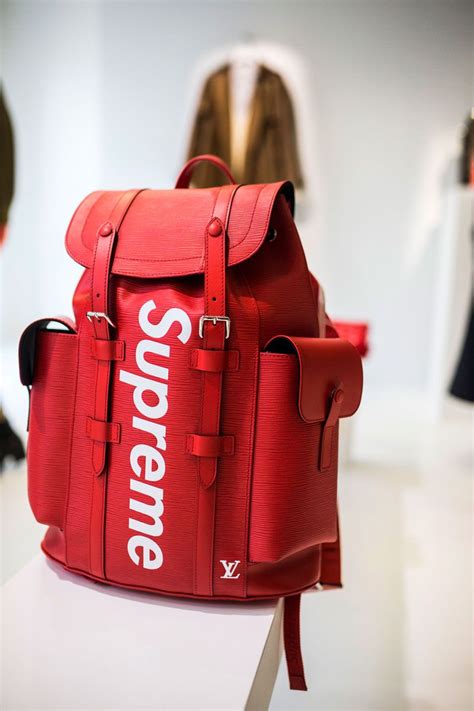 supreme louis vuitton capsule collection|louis vuitton x supreme cartera.